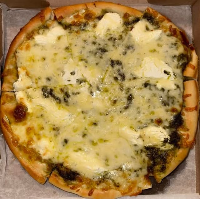 Four Cheese Pizza.